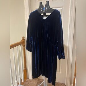 VELVET DOLMAN SLEEVE COCKTAIL AND PARTY DRESS
